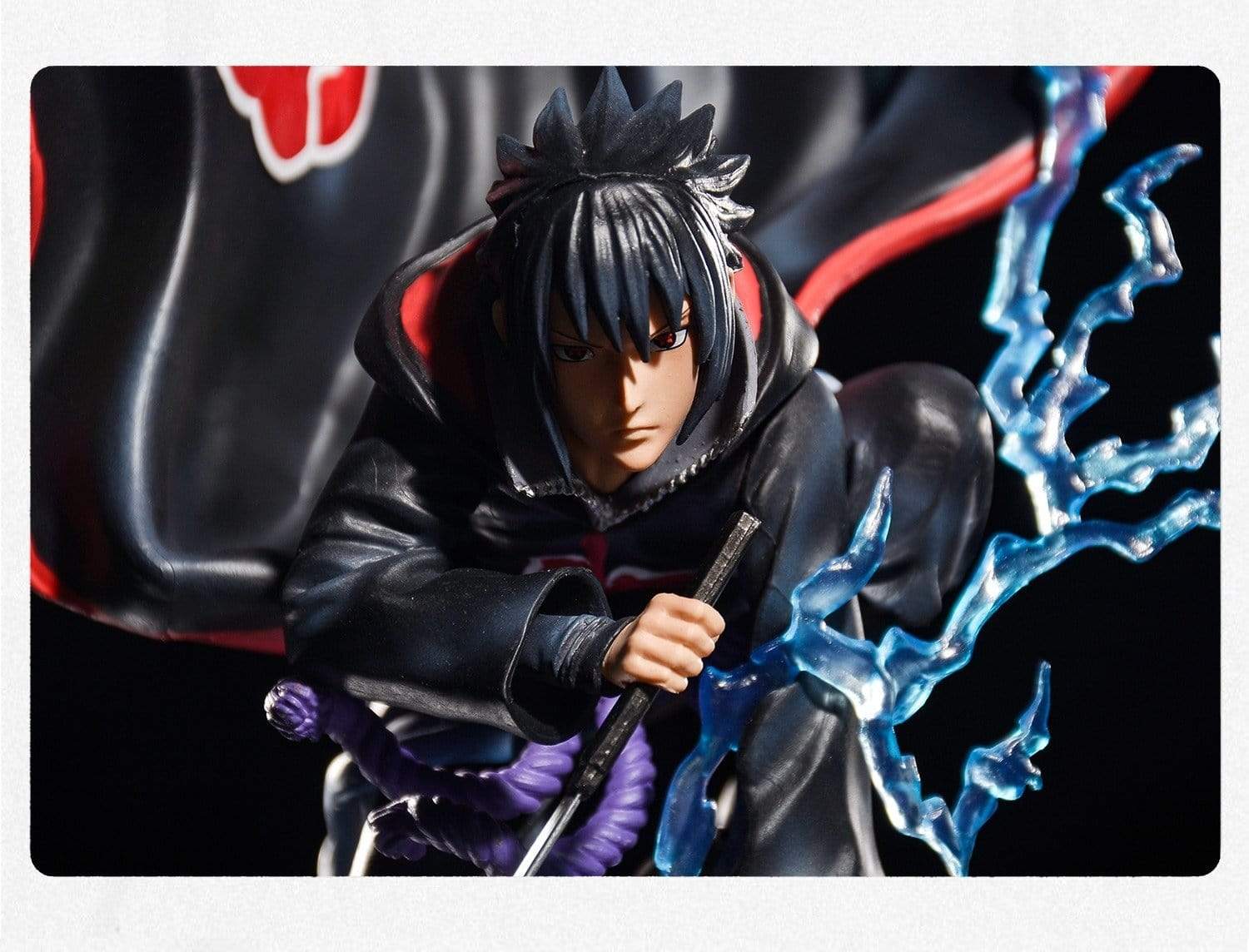 Figurine Sasuke Akatsuki Royaume Manga