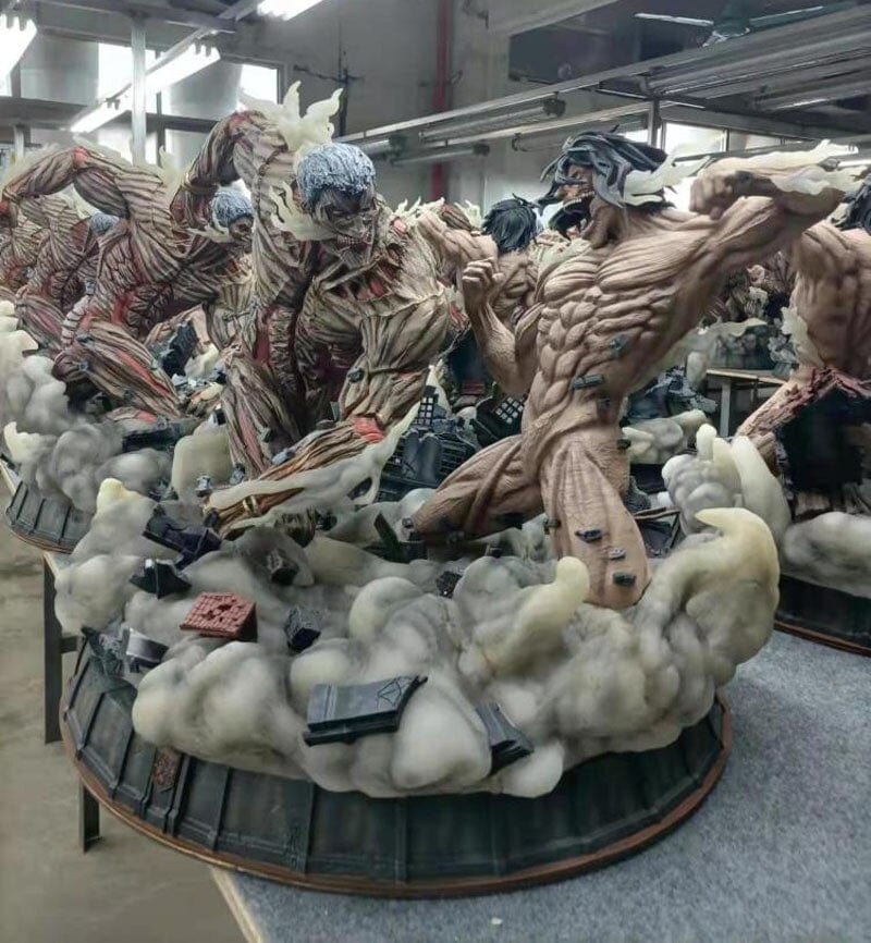 Figurine SNK Collector en Resine Titan Assaillant vs Titan Cuirassé Stickers Mania